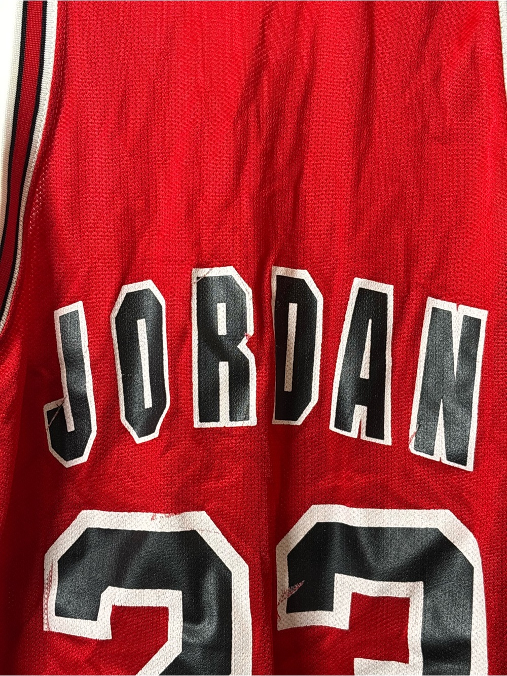 Chicago Bulls Michael Jordan 23 Jersey - Picture 6 of 10